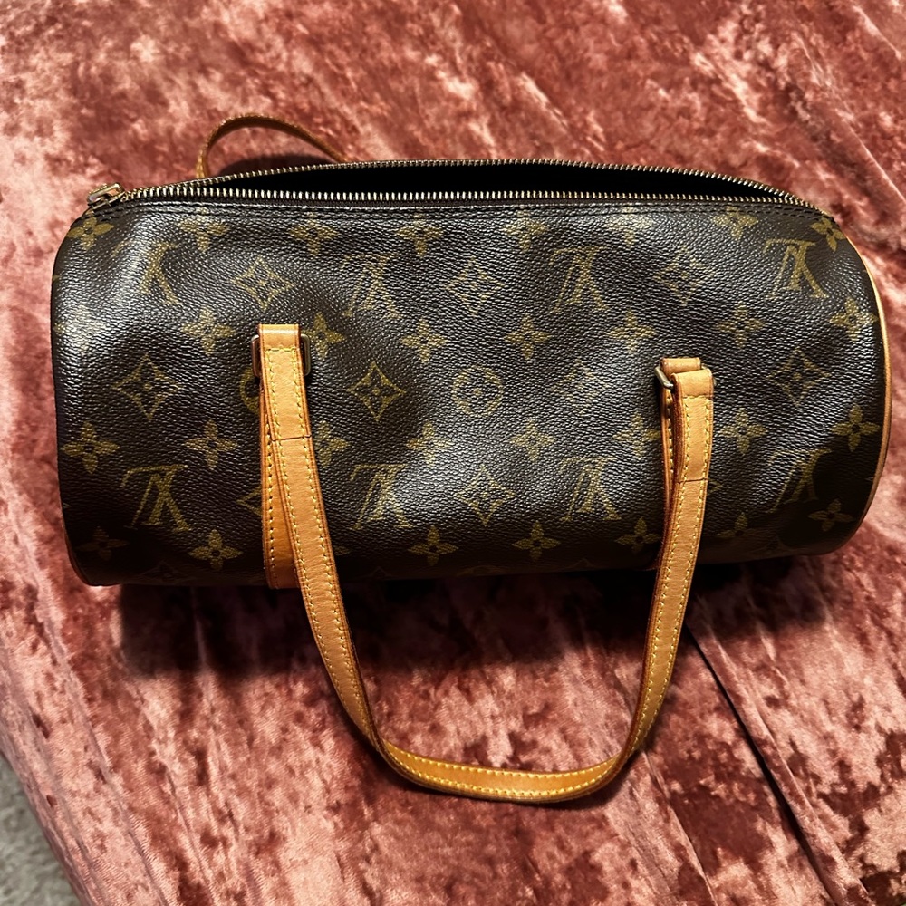 Louis Vuitton Papillion